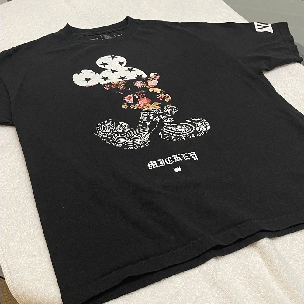 Y2K Mickey Mouse Iconic NEFF Black Floral Print Tee Paisley Bandanna Retro  XL